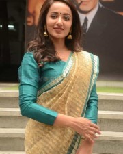 Actress Tejaswi Madivada Saree Photos