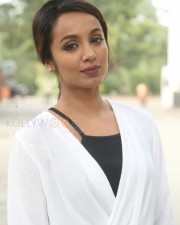 Actress Tejaswi Madivada Sexy Pictures