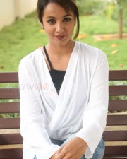 Actress Tejaswi Madivada Sexy Pictures