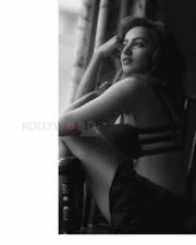 Actress Tejaswi Madivada Spicy Photoshoot Pictures
