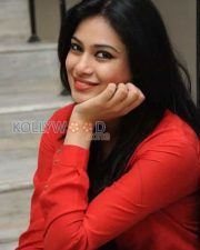 Actress Zara Photos