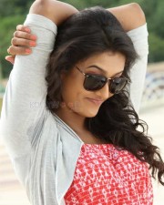 Arjun Reddy Movie Pooja Jhaveri Pictures