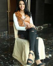 Beautiful Actress Priya Shri Photos