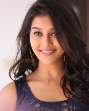 Beautiful And Sexy Pooja Jhaveri Interview Photos