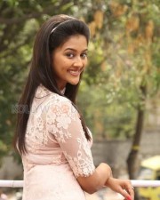 Beautiful And Sexy Pooja Jhaveri Photos