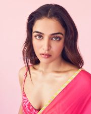 Beautiful Diva Wamiqa Gabbi in a Vibrant Chiffon Pink Saree with a Deep Neck Noodle Strap Blouse Photos 04