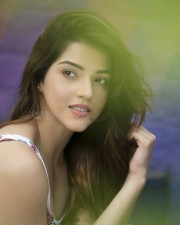 Beautiful Mehreen Kaur Pirzada in Floral Photography Pictures 02