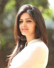Beautiful Pavani Gangireddy Photos