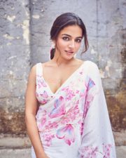 Beautiful Wamiqa Gabbi in a White Pink Butterfly Saree with a Matching Sleeveless Blouse Photos 01