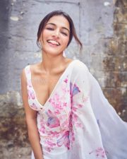 Beautiful Wamiqa Gabbi in a White Pink Butterfly Saree with a Matching Sleeveless Blouse Photos 02