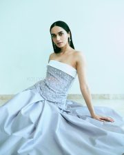 Beauty Queen Manushi Chhillar in a Cream Sleeveless Gown Photos 02
