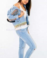 Bollywood Actress Sonakshi Sinha Pics
