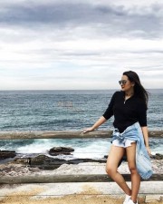 Bollywood Actress Sonakshi Sinha Pics