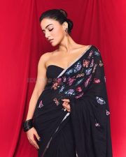 Captivating Wamiqa Gabbi in a Black Saree with Butterfly Motifs Photos 04