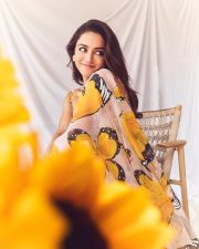 Charming Wamiqa Gabbi in a Light Pink Butterfly Lehenga at Bhool Chuk Maaf Movie Trailer Launch Photos 01