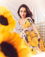 Charming Wamiqa Gabbi in a Light Pink Butterfly Lehenga at Bhool Chuk Maaf Movie Trailer Launch Photos 03