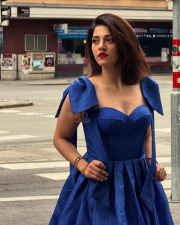 Classy Mehreen Prizada in a Blue Mini Gown Photos 03
