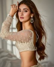 Dazzling Mukti Mohan in a Beige Sheer Long Sleeved Deep Cleavage Crop Top with Matching Long Skirt Pictures 06