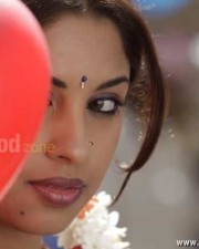 Hot Sexy Richa Gangopadhyay In Osthi Movie Pictures