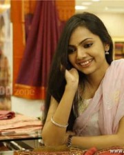Mallu Actress Samvrita Sunil Pictures