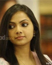 Mallu Actress Samvrita Sunil Pictures