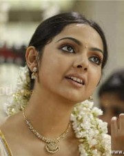 Mallu Actress Samvrita Sunil Pictures