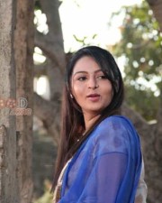 Mallu Actress Samvrutha Sunil Photos