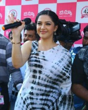 Mehreen Pirzada At The Launch Of B New Mobile Store In Hindupur Photos