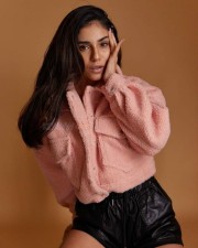 Model and Actress Radhika Seth Photos
