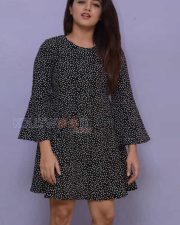 Nannu Vadili Neevu Polevule Movie Heroine Wamiqa Gabbi Photos