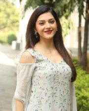 Nenjil Thunivirundhal Movie Heroine Mehreen Pirzada Photos