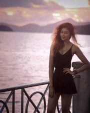 Sexy Fitness Trainer Sapna Vyas Hot Photos