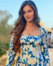 Sexy Indian Dancer Mukti Mohan Photos