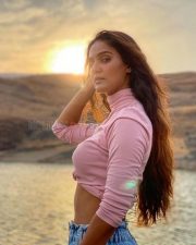 Sexy Indian Dancer Mukti Mohan Photos