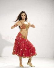 Sexy Mallika Sherawat In Osthi Movie Photos