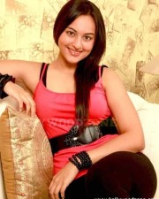 Sexy Sonakshi Sinha Stills