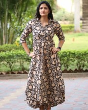 Telugu Actress Kalpika Ganesh Pictures At Sita On The Road Movie Trailer Launch