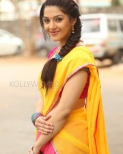 Telugu Actress Mehrene Kaur Photos