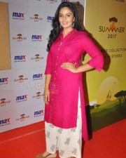 Telugu Actress Sree Mukhi Pictures