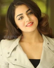 Telugu Actress Wamiqa Gabbi New Photos