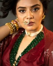 Telugu Anchor Sreemukhi Diwali Photos 06