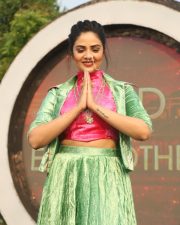 Telugu Anchor Sreemukhi at Mad For Each Other Reality Show Press Meet Photos 09