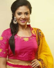 Telugu Heroine Srimukhi Pictures