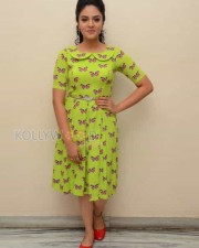 Tollywood Actress Sri Mukhi New Photoshoot Pictures