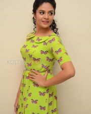 Tollywood Actress Sri Mukhi New Photoshoot Pictures