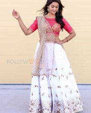 Tollywood Beautiful Actress Pooja Jhaveri Photos