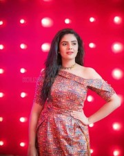 Tv Anchor Sreemukhi New Photos