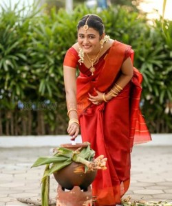 Percent Kaadhal Heroine Shalini Pandey Pongal Celebration Pictures
