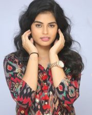 Actress Cairvee Thakkar At Malli Malli Chusa Trailer Launch Photos
