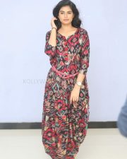 Actress Cairvee Thakkar At Malli Malli Chusa Trailer Launch Photos